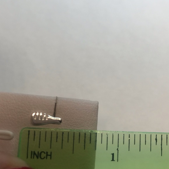 Sterling Silver 925 Stud Earrings - Picture 3 of 3